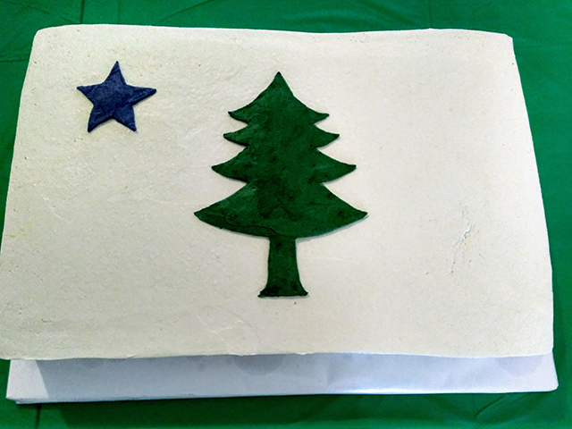 Reilly's Bakery cake of the 1901 Maine flag